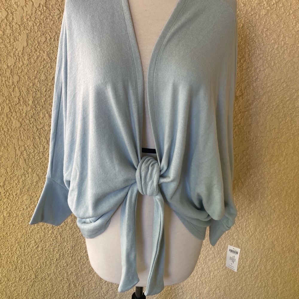 CHICO'S Ice Sage Tie Front Soft Knit Cardigan Size 1/M - Picture 3 of 7
